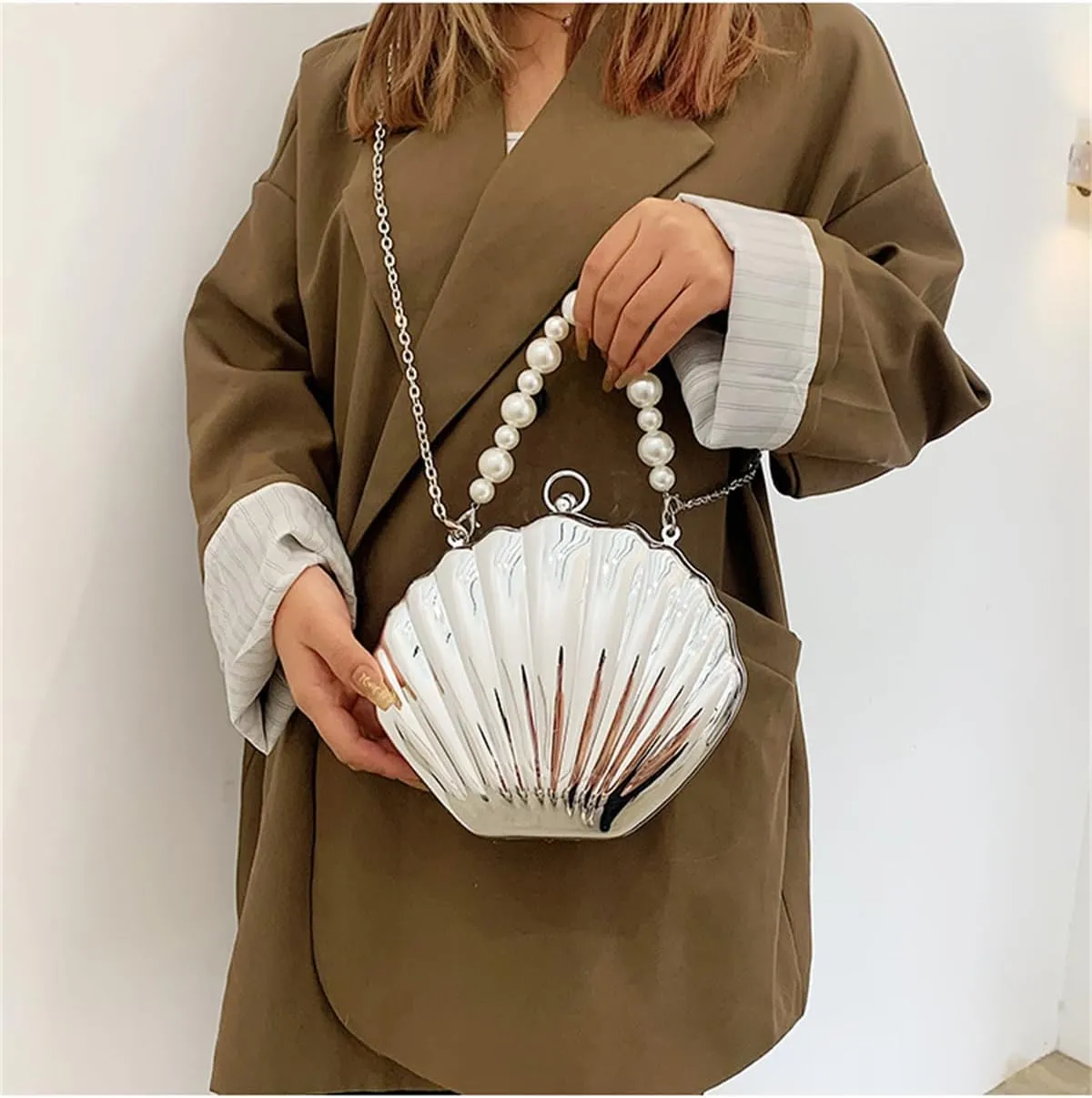 Acrylic Shell Clutch for Women Evening HandBag Pearl Chain Lipstick Bag for Wedding Party Prom Cocktail