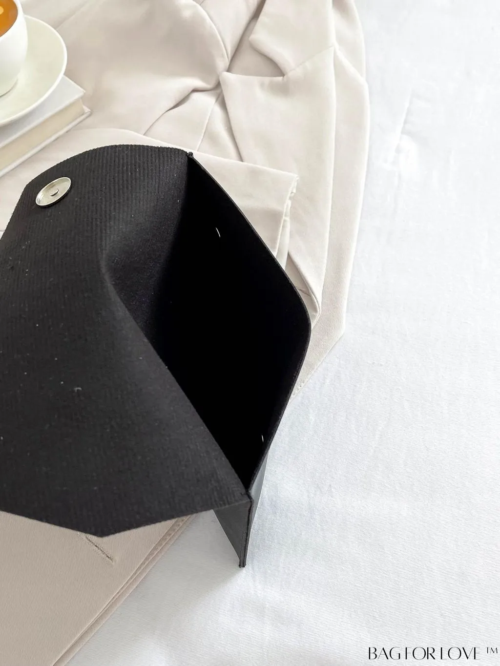 BagForLove - Stylish Studded Envelope Clutch: Fashionable Solid Color Bag for Any Occasion