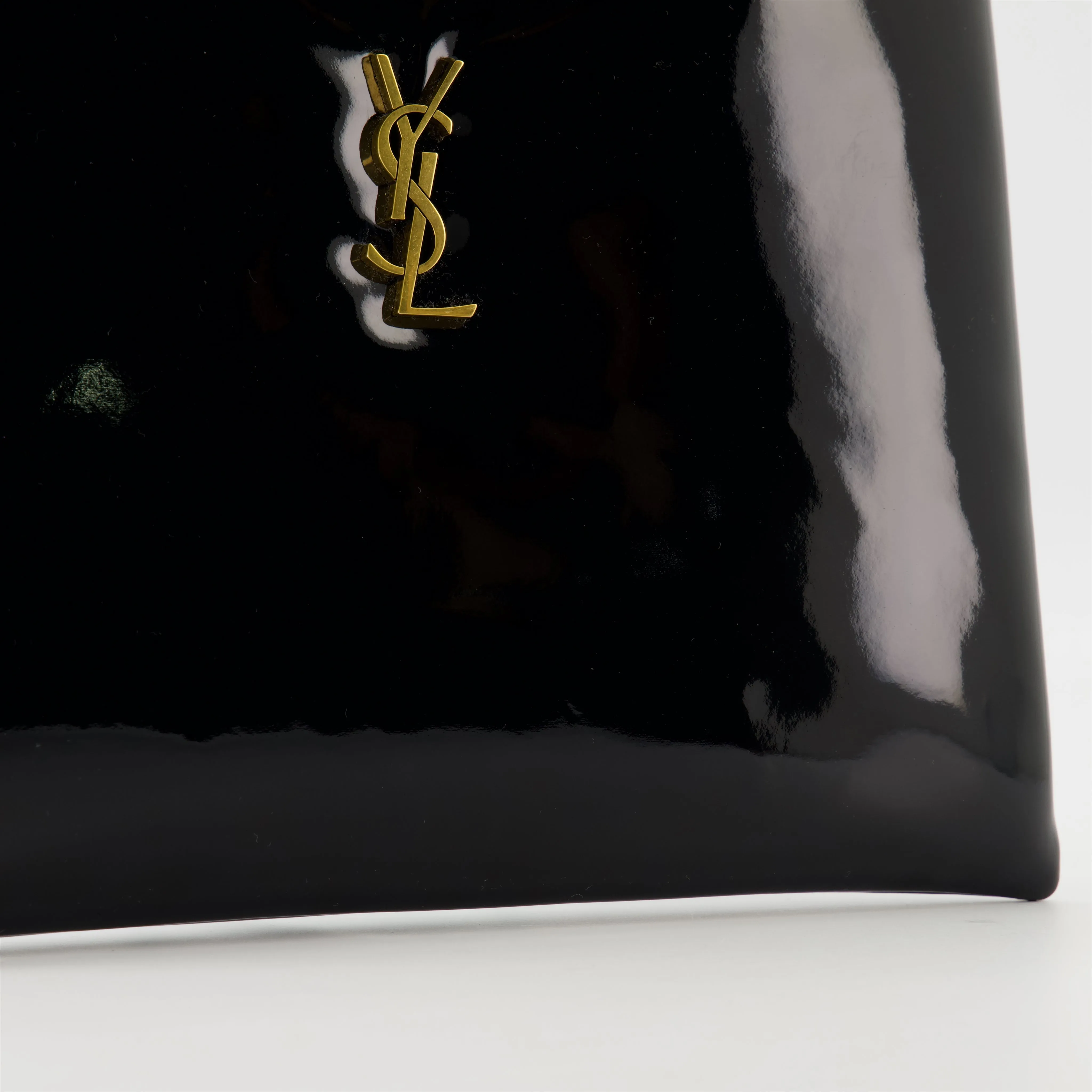 Calypso Black Patent Clutch