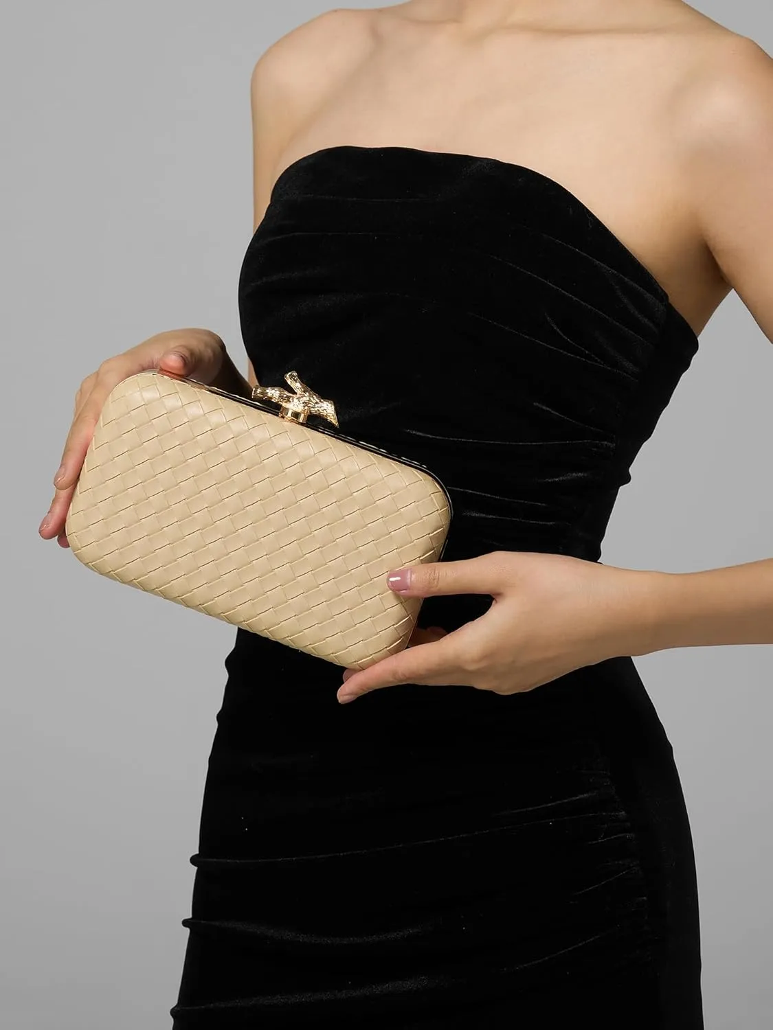 Clutch Purses for Women Evening/Wedding Chic Woven Bag Formal PU Leather Purse Designer Handbags for Women