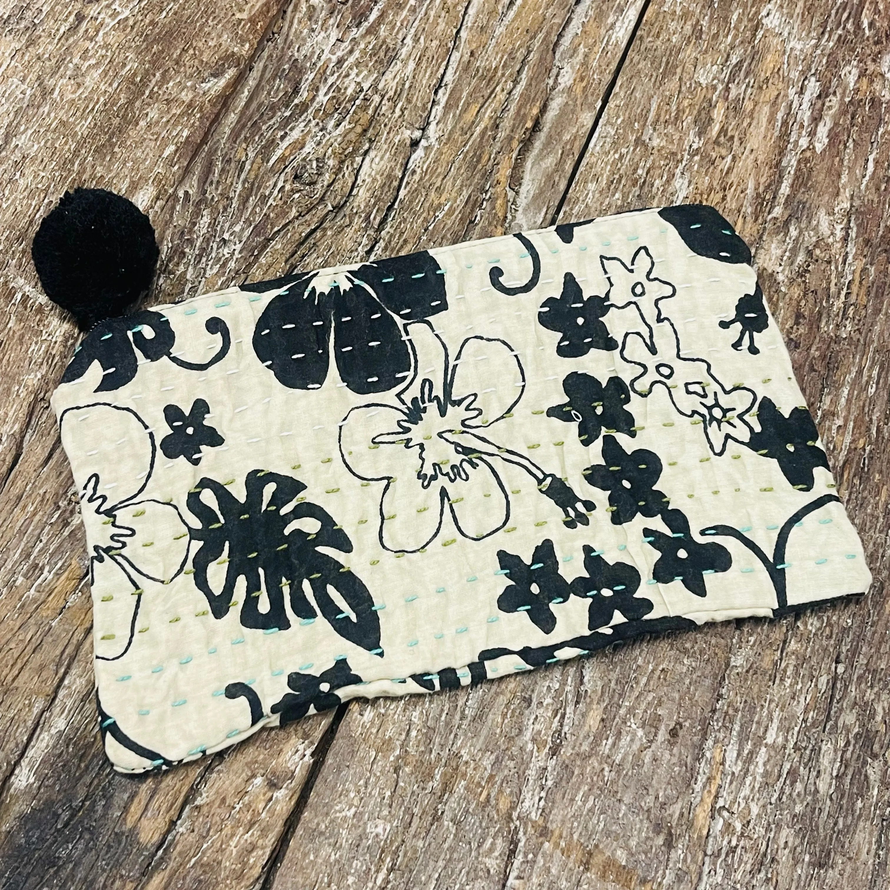 COTTON KANTHA PRINT POMPOM CLUTCH 22x15CM