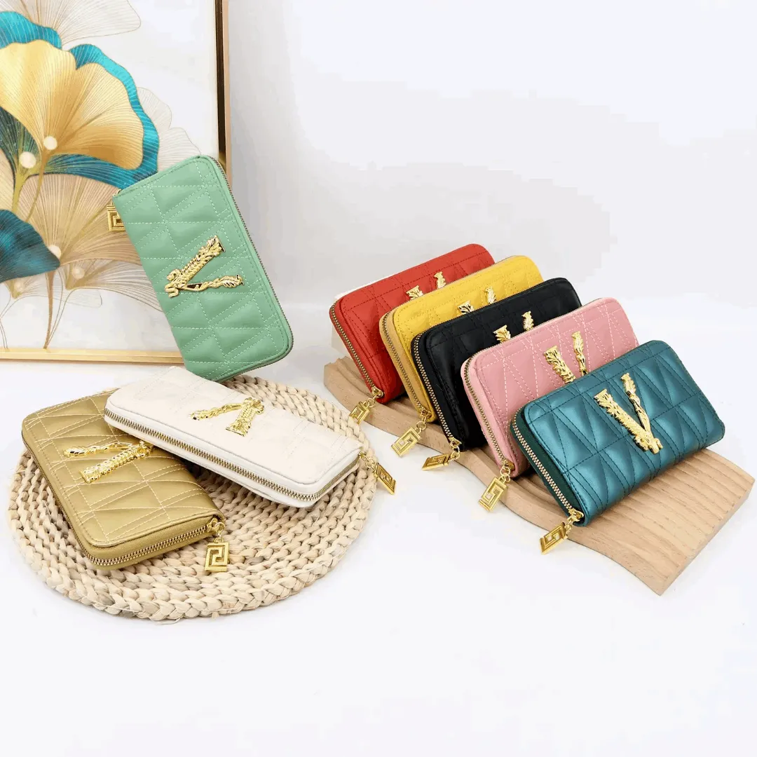 Elegant Embroidered Clutch Wallet – Stylish 20cm Long Zipper Purse for Women