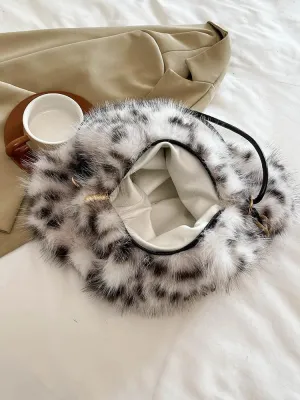 Fashionable Cheetah Print Plush Shoulder Bag for Women Versatile Crossbody Bag with Cute Accessories Perfect for Everyday Use Stylish Leopard Pattern Handbag for Women