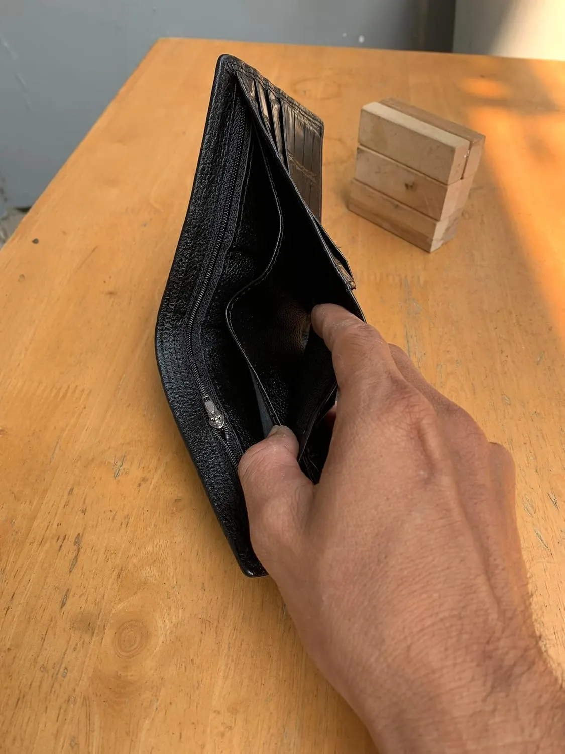 Genuine leather wallets men Alligator Wallet Men alligator Skin Wallets for Mens men wallet alligator mens alligator wallets (Black Double Sides Leather)