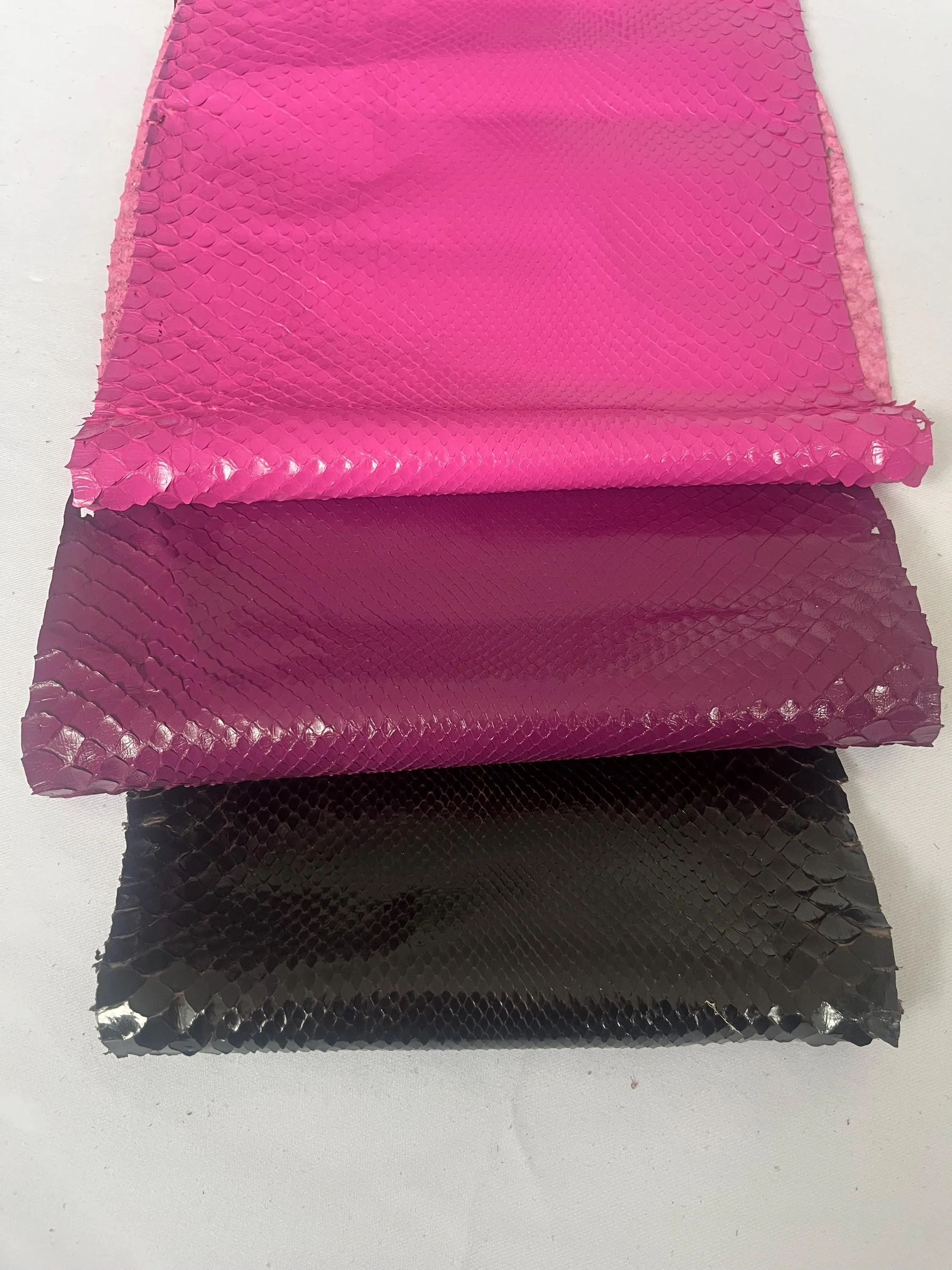 Genuine python leather, real snake leather glossy finished, long and wide snakeskin of thick 0,7mm(2 oz)