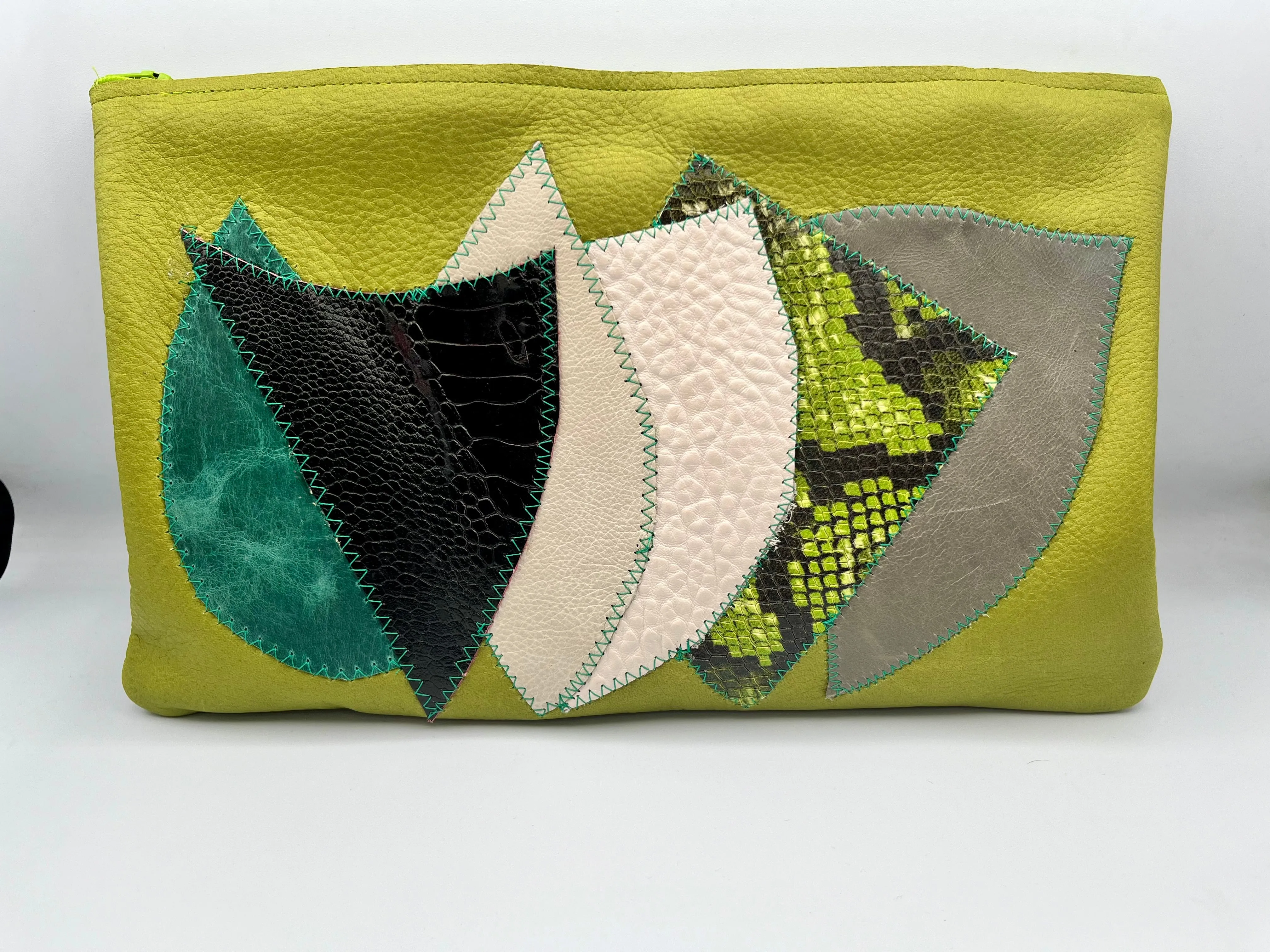 GREEN APPLE