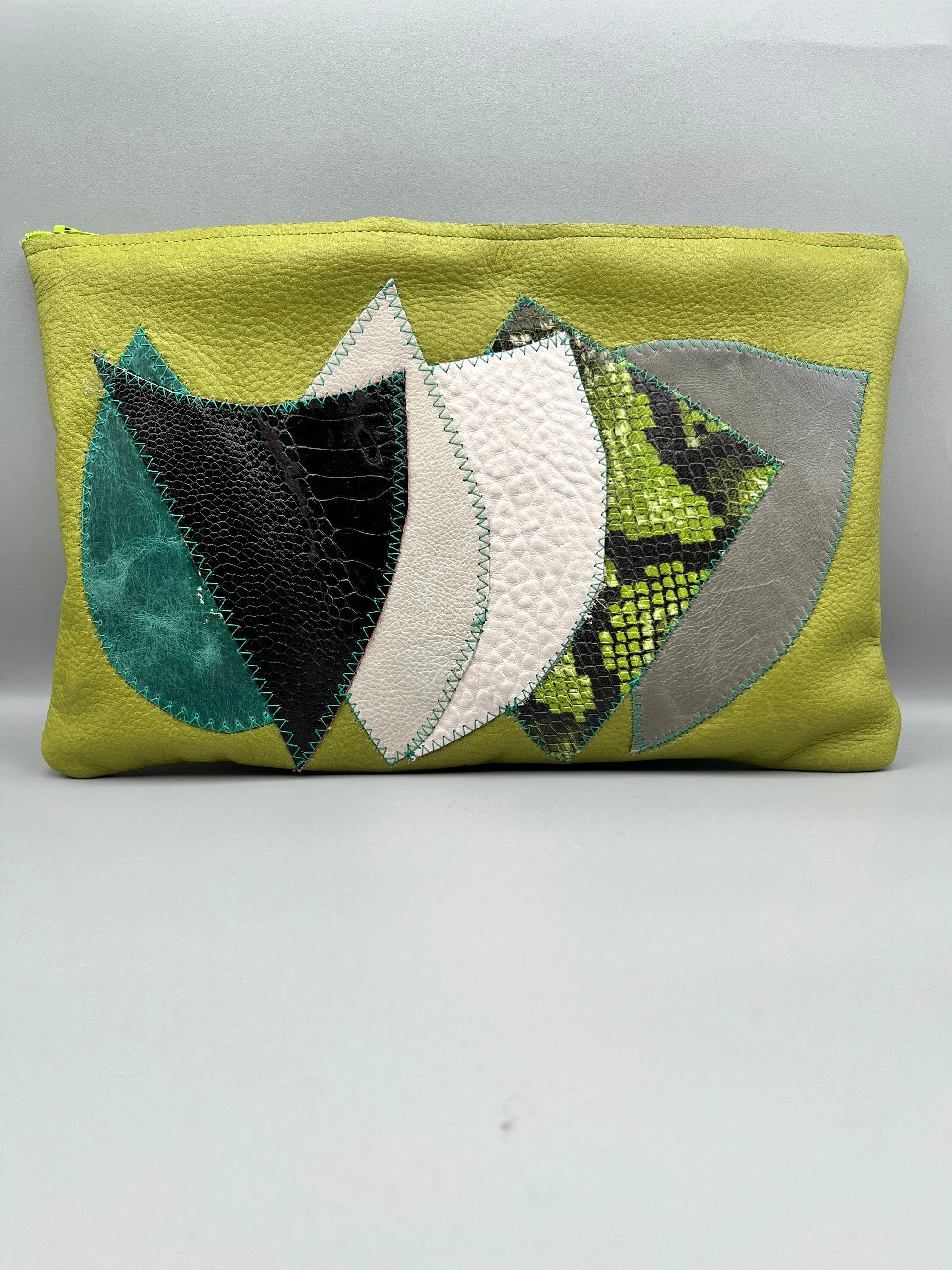 GREEN APPLE