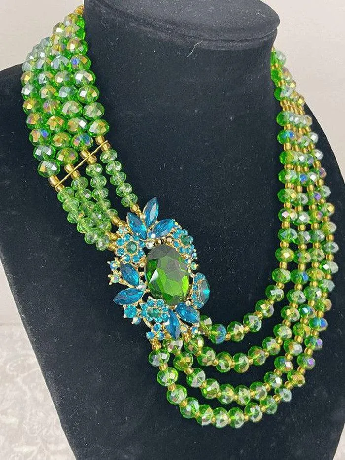 Green Statement Necklace and Floral Embroidery Clutch Set