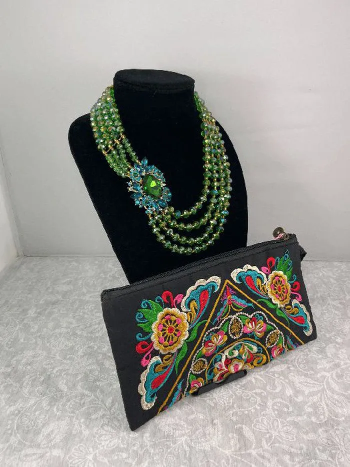 Green Statement Necklace and Floral Embroidery Clutch Set