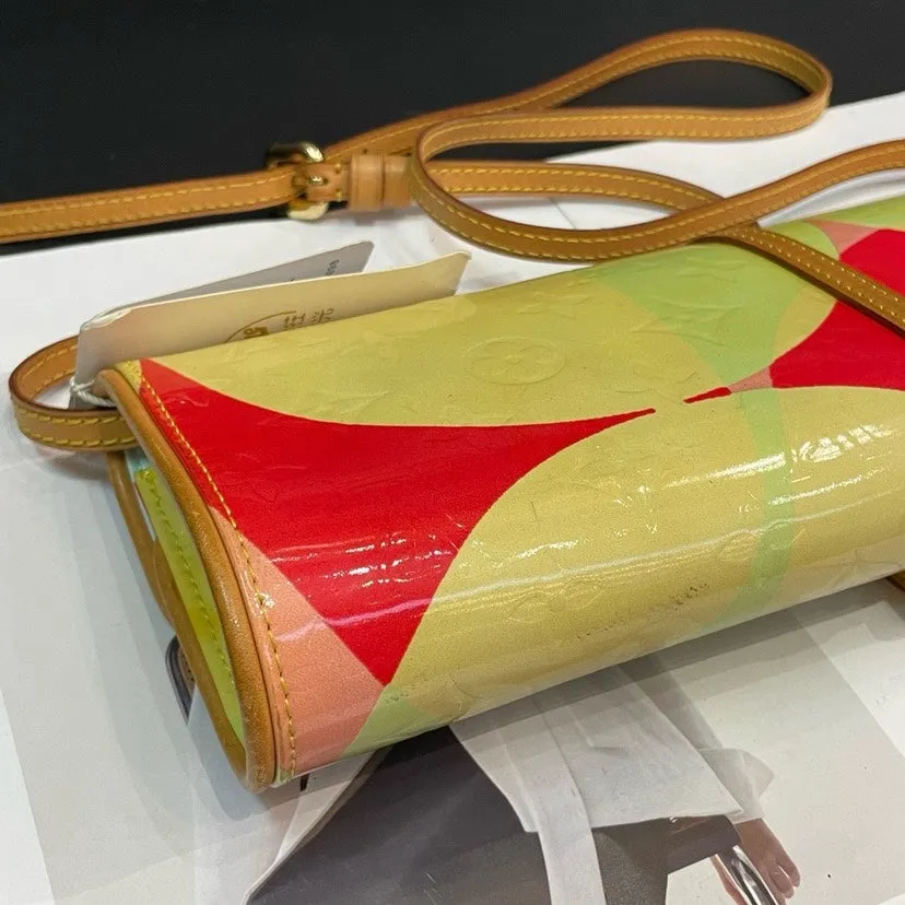 Louis Vuitton Multicolor Patent Leather Clutch Crossbody Bag Medium
