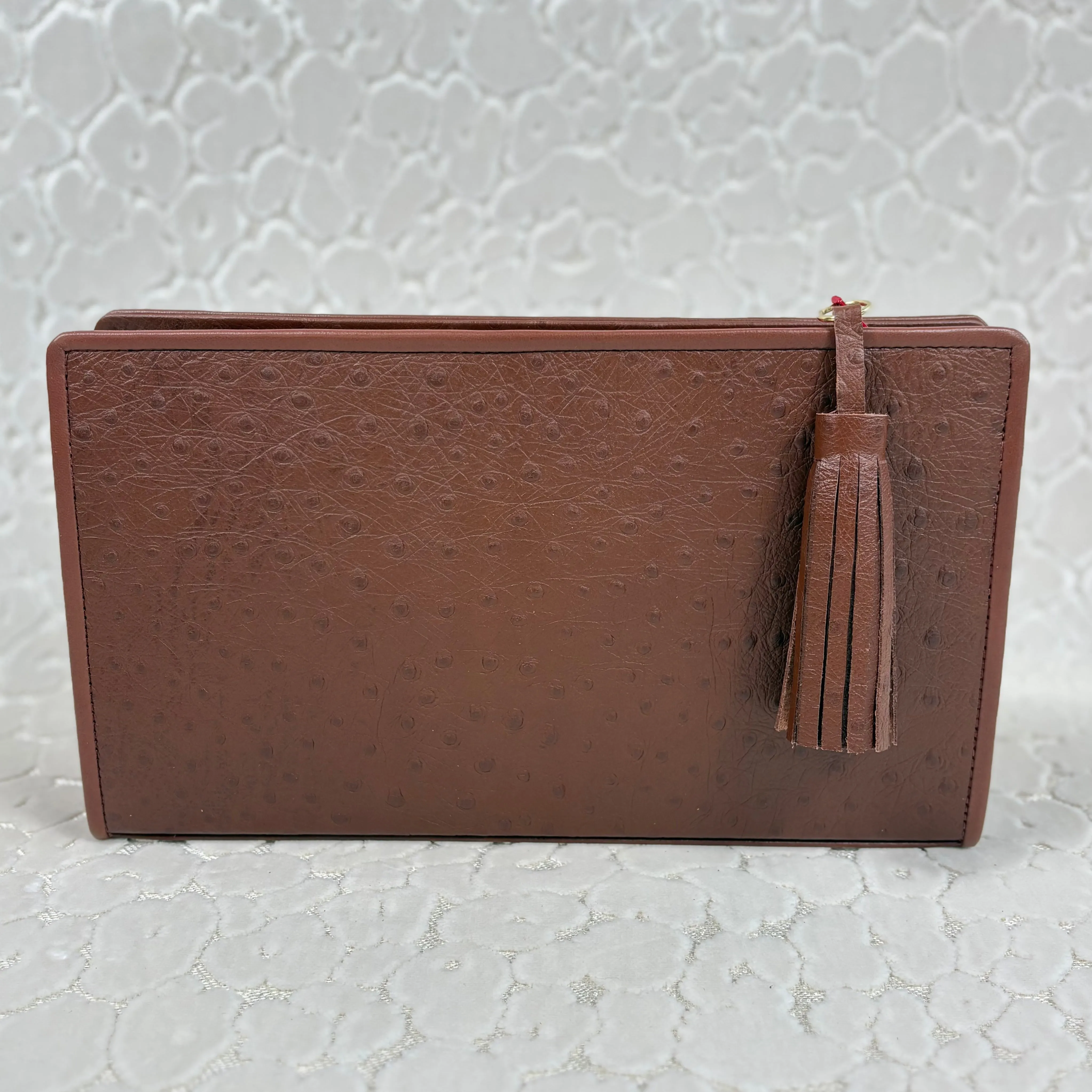 Lovebirds Clutch