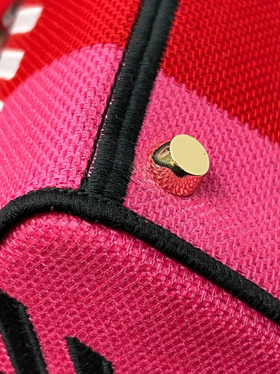 MEDIUM LADY D-LITE BAG Bright Pink Multicolor D-Flower Pop Embroidery