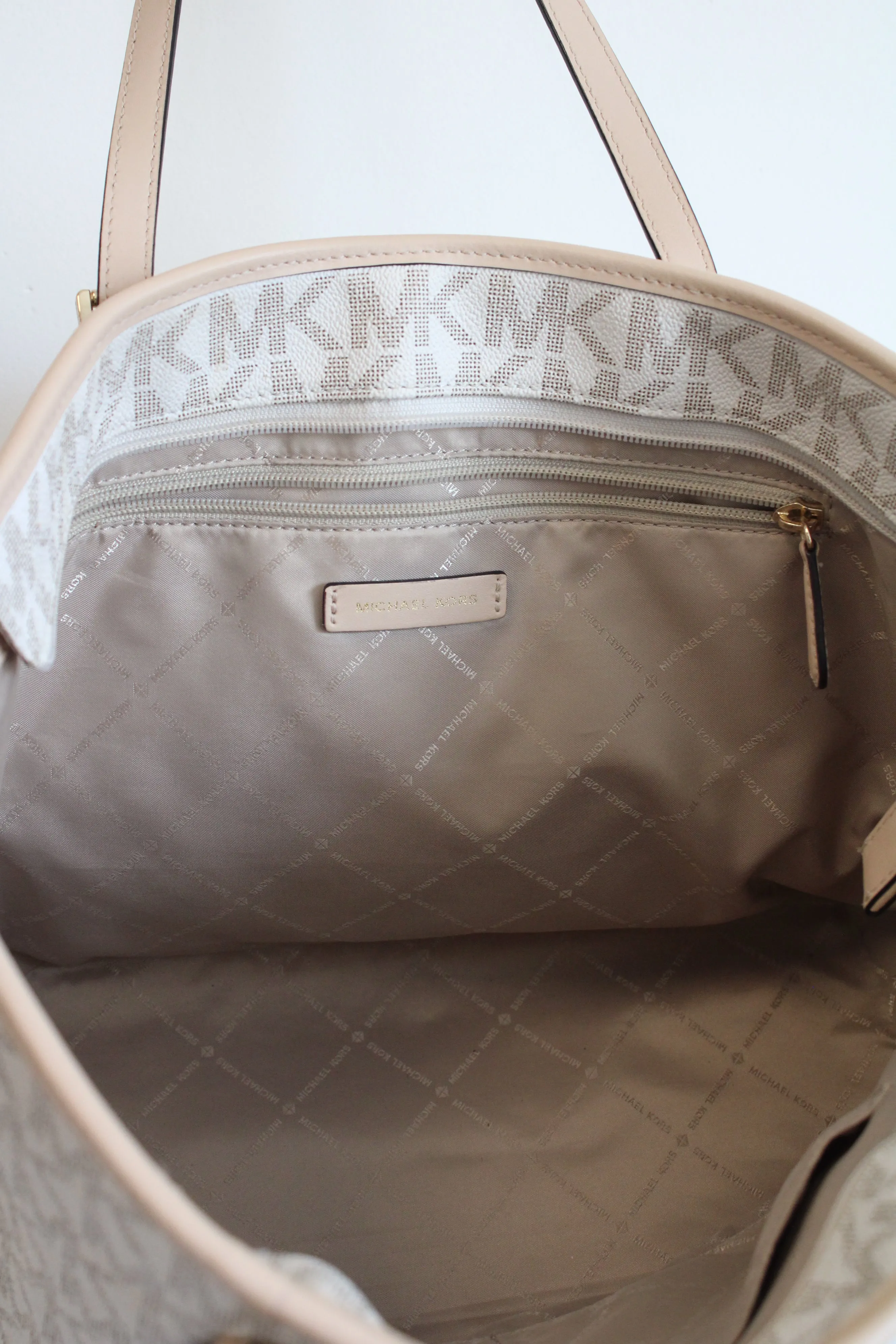 Michael Kors Jet Set White Monogram Tote Purse
