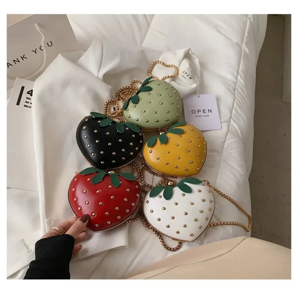 Mini Cute Strawberry Shape Purse Women Chain Shoulder Bag Fashion Flap Handbag Girl Creative Messenger Tote Clutch Bag