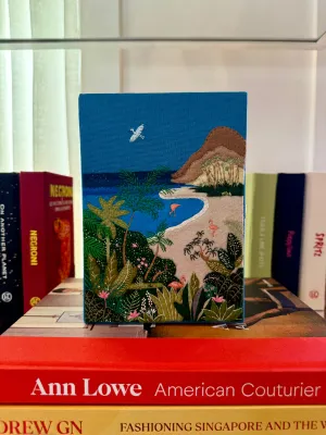 OLYMPIA LE TAN | PARADISE BEACH BOOK CLUTCH