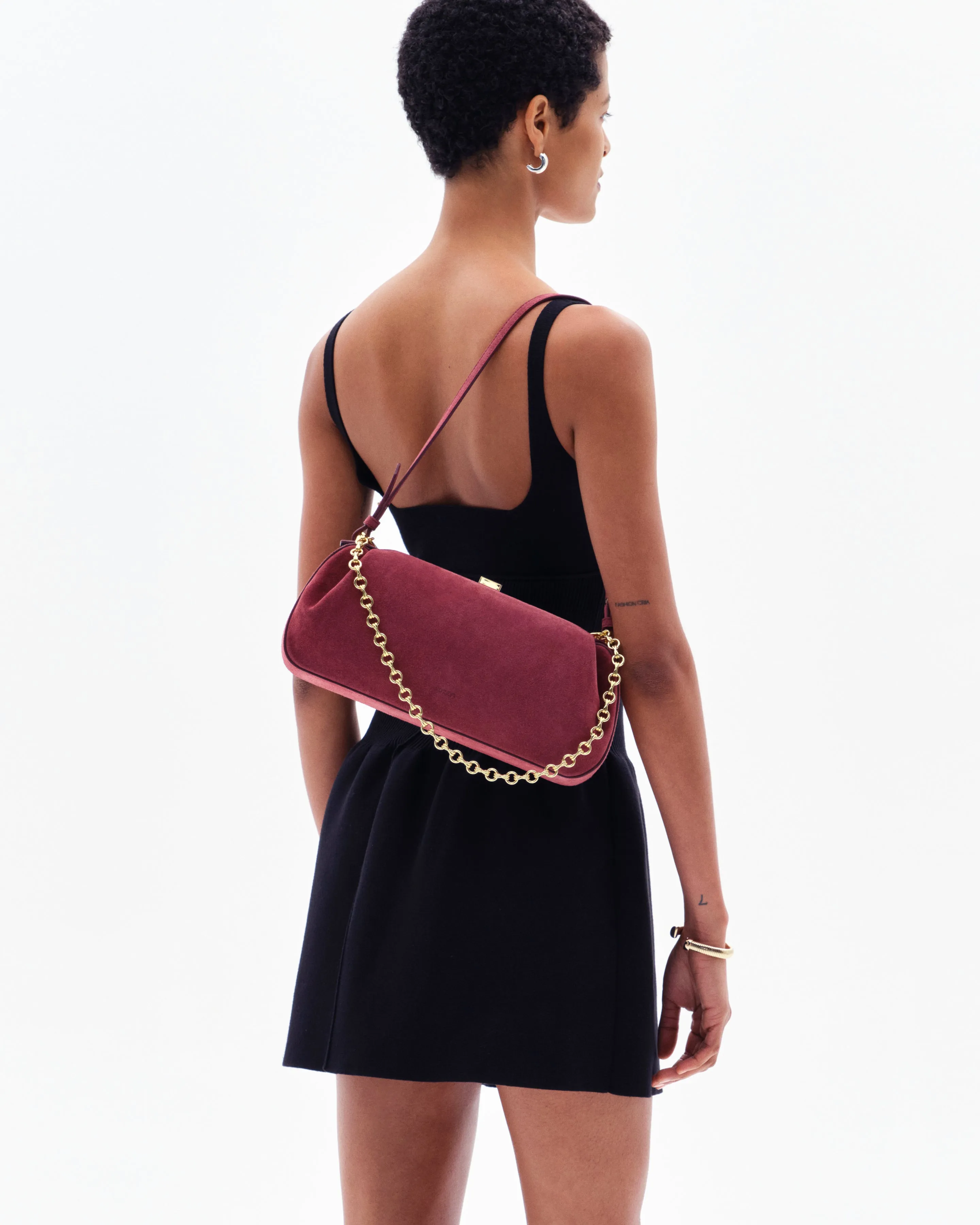 OYSTER CLUTCH - WINE SUEDE