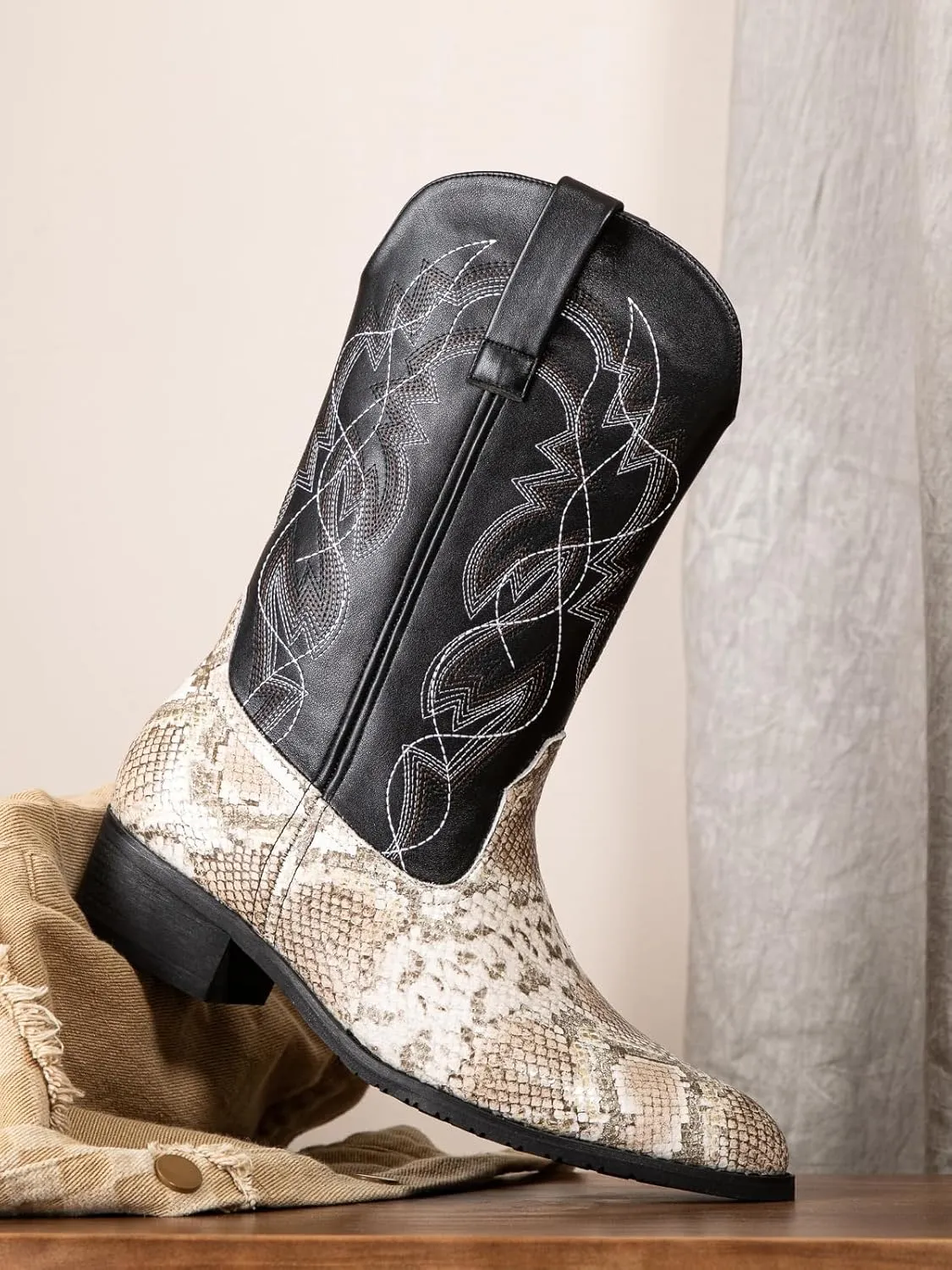 Python Manning Men's Boots Cowboy for Men Classic Pointed Toe Western Pull Up Snakeskin Embroidered Mid-Calf Boots