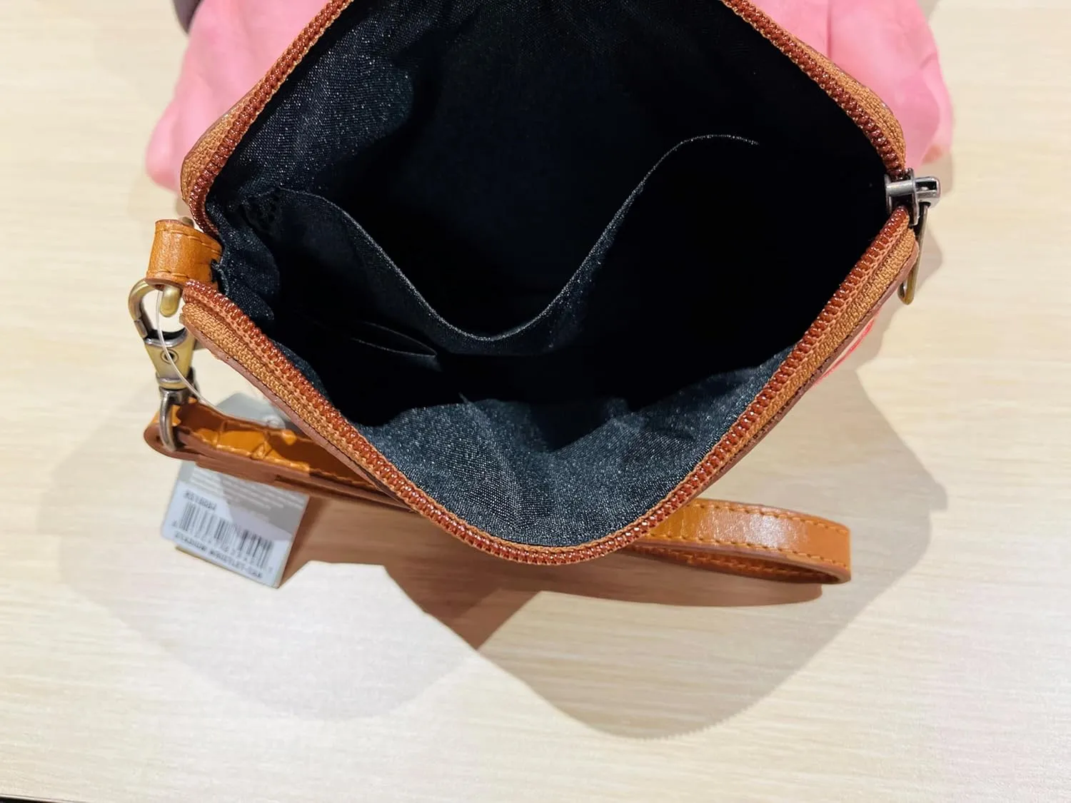 Rawlings | Women's Leather Handbag Collection | Clutch/Crossbody/Wristlet Options | Multiple Styles & Colors
