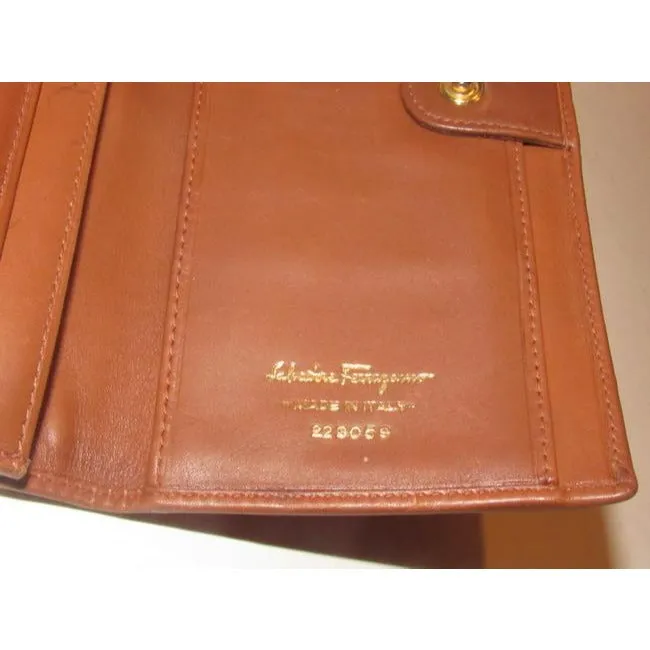 Salvatore Ferragamo Chestnut Brown Smooth Leather Vintage Wallet
