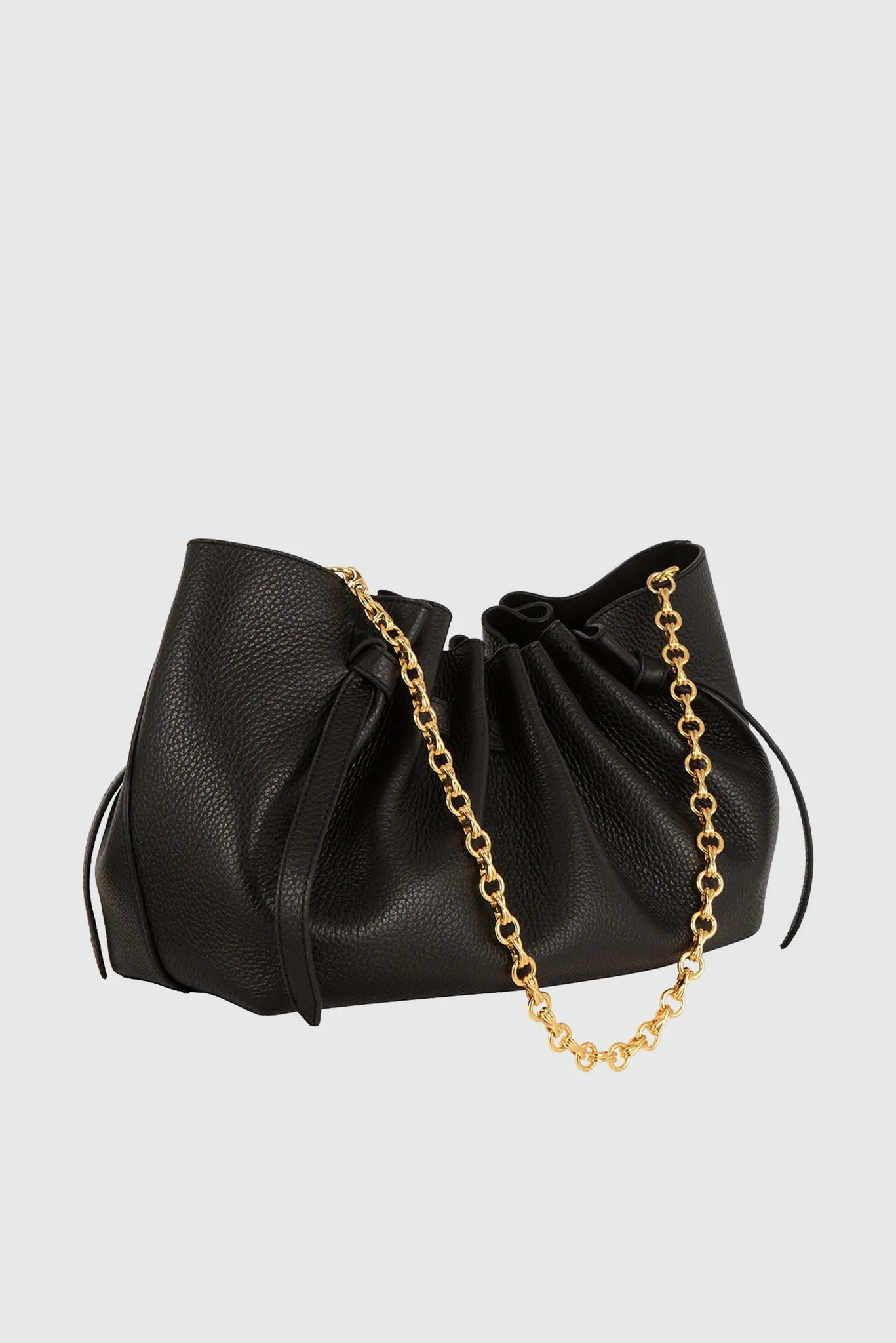 Scallop Clutch Black Pebble Grained
