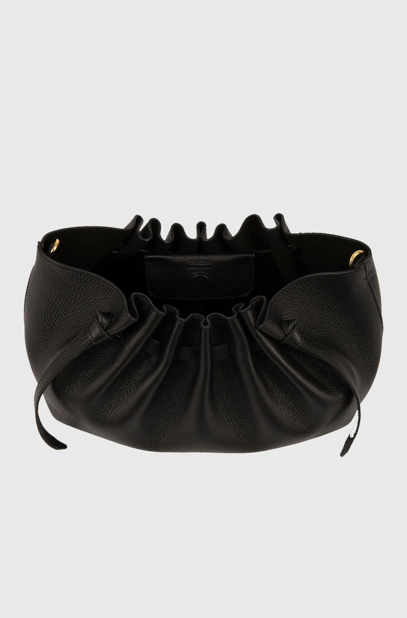 Scallop Clutch Black Pebble Grained