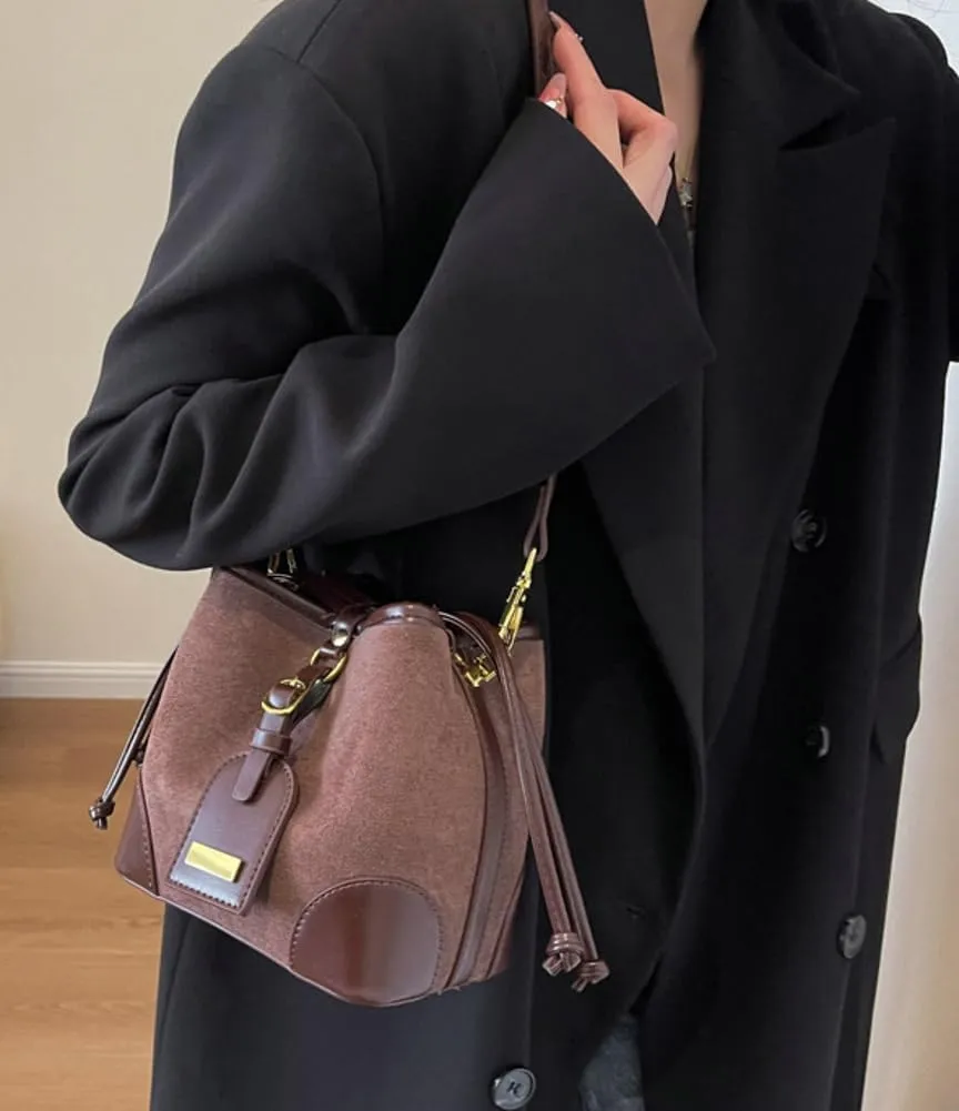 Small Suede Satchel Shoulder Bag Purse for Women Winter Fall Crossbody Bag Shoulder Bag Suede Tote Bag Handbag Bucket Bag