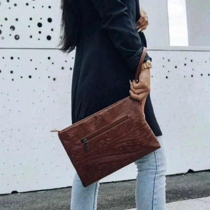 Tablet Clutch