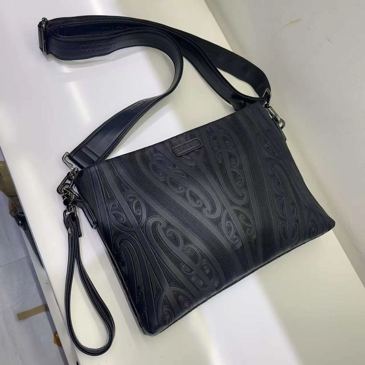 Tablet Clutch
