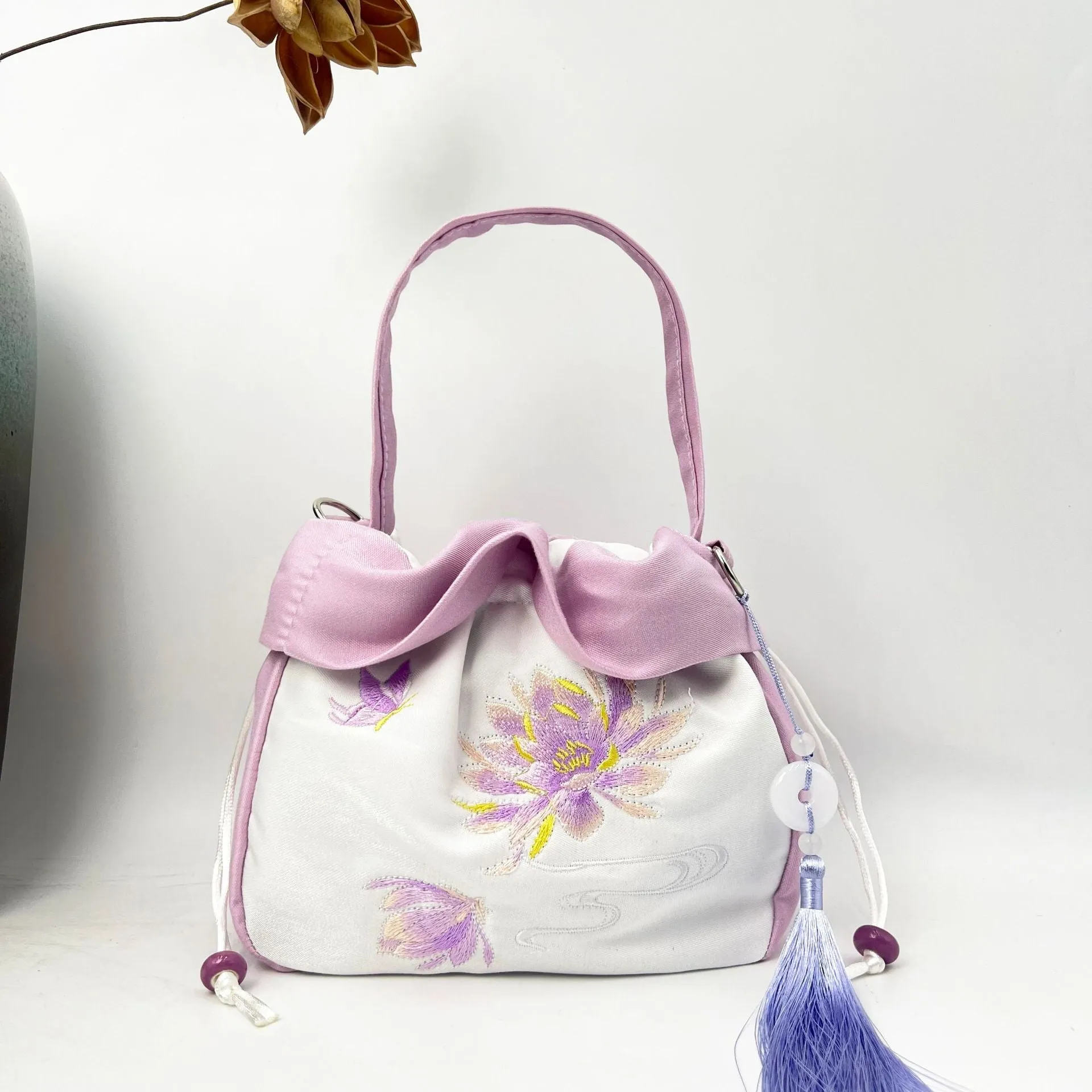 Women's Antique Tassel Embroidered Han Chinese Clothing Handbags