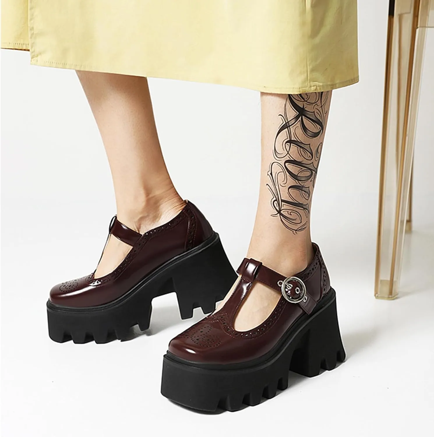 Women's Patent Leather Mary Jane Pumps - Chunky Heel Platform Shoes with T-Strap Non-Slip Lug Sole & Adjustable Hook Loop Dressy Heels for Work or Parties