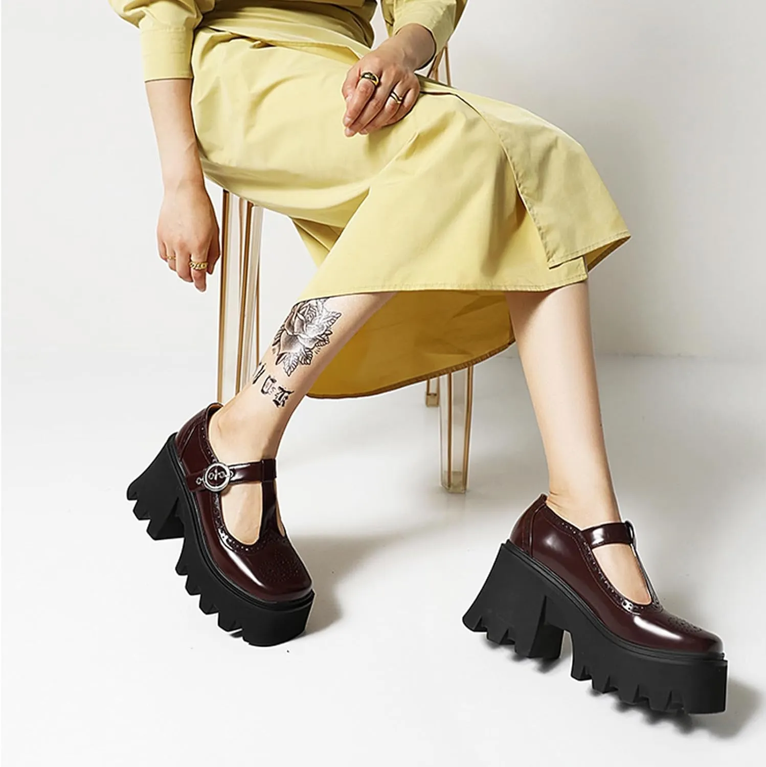 Women's Patent Leather Mary Jane Pumps - Chunky Heel Platform Shoes with T-Strap Non-Slip Lug Sole & Adjustable Hook Loop Dressy Heels for Work or Parties