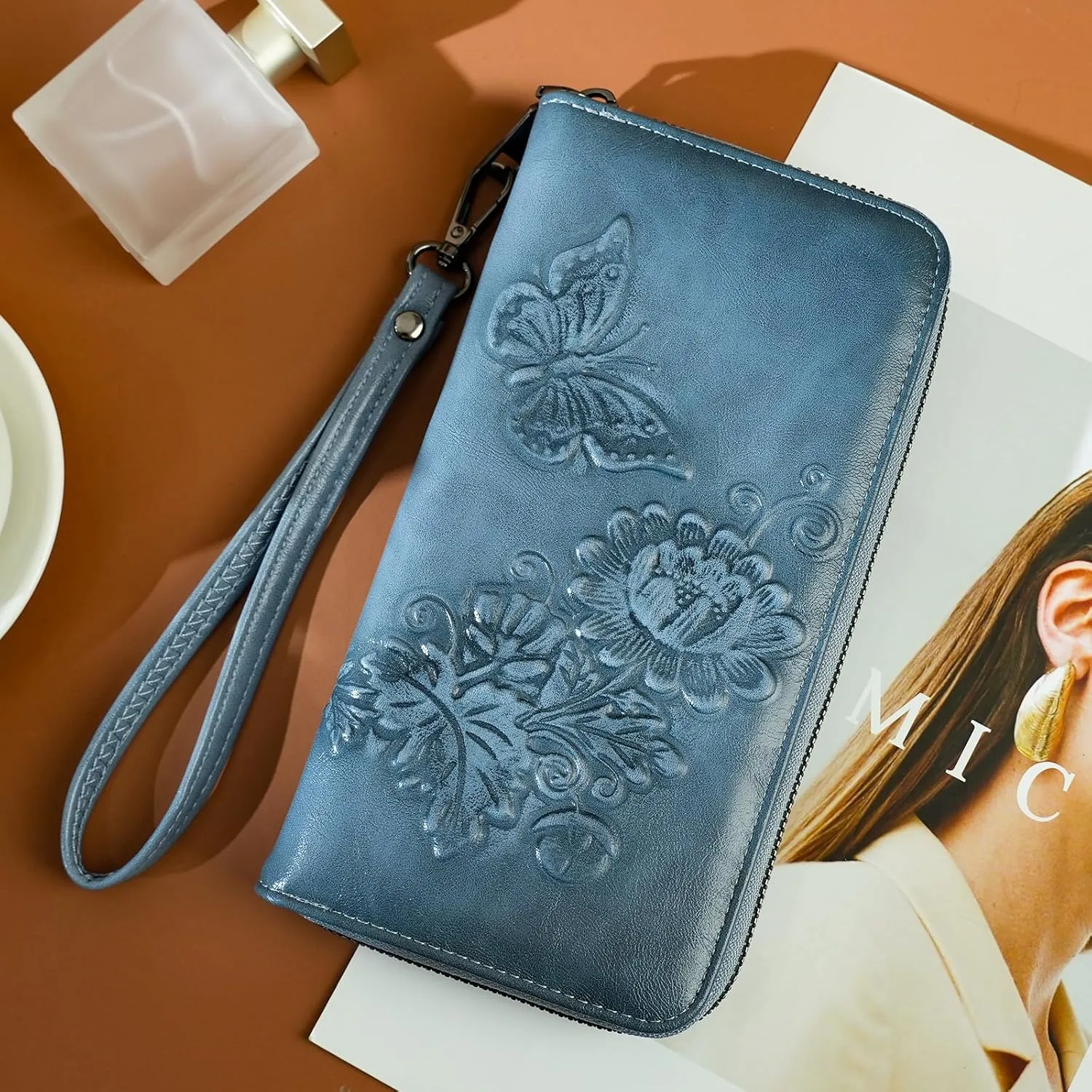 Womens Wallet Rfid Embossed Vegan Leather Multi Card Slots Wallets Large Capacity Wristlet Travel Purse for Women