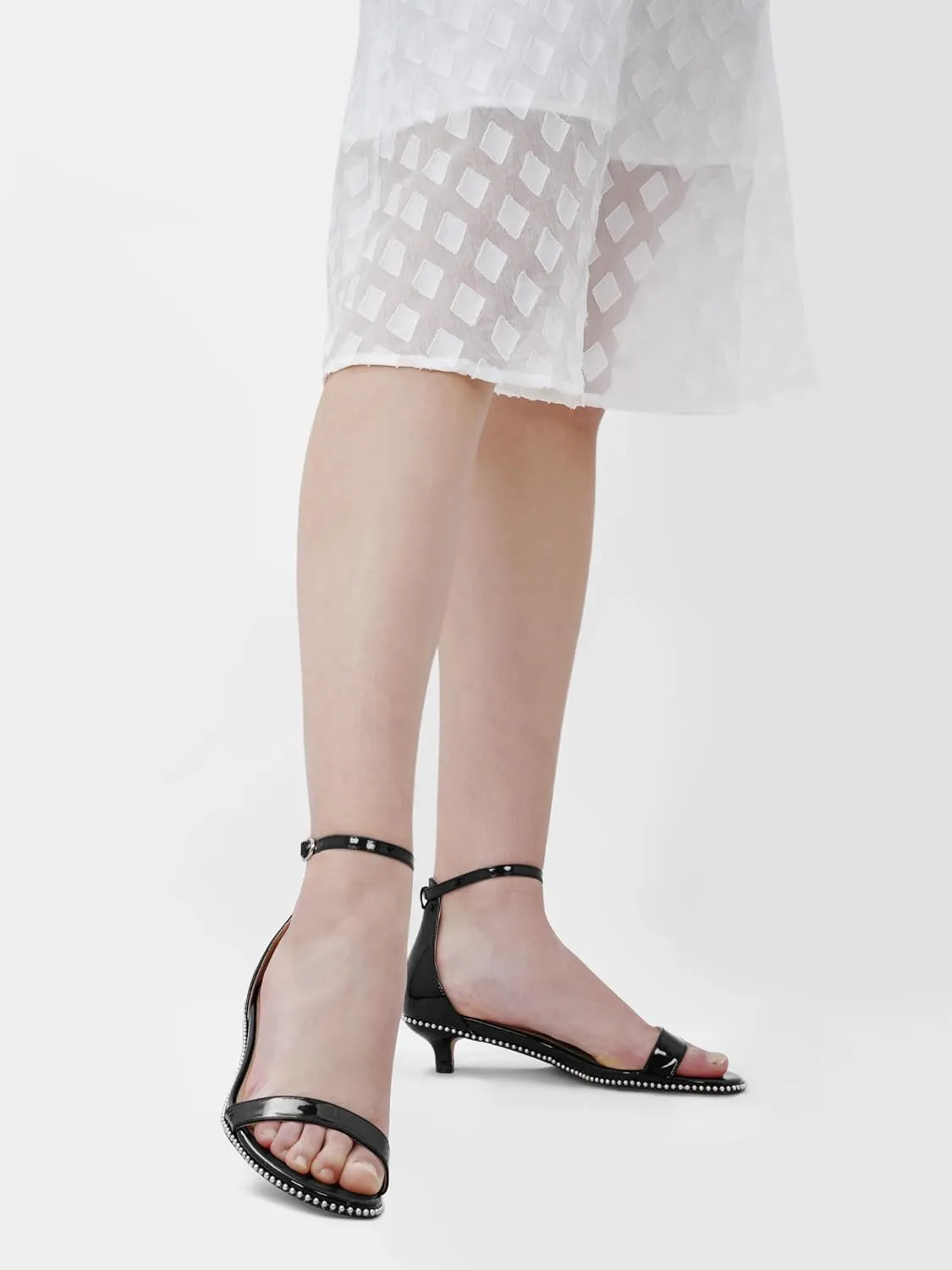 Z.Oufeier Women's Low Kitten Heels Open Peep Toe Ankle Strap Studded Buckle Dressy Heeled Sandals Beaded Patent Leather Summer Prom Party Shoes